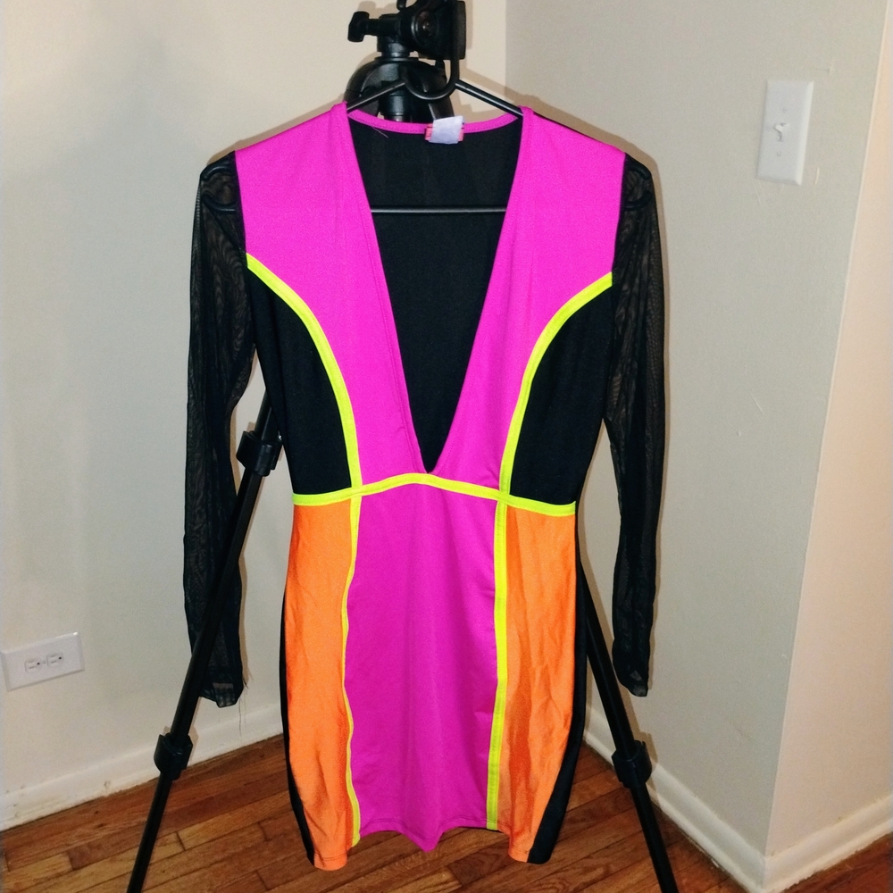 Vibrant Colorblock Dress with Mesh Sleeves - Picture 4 of 4